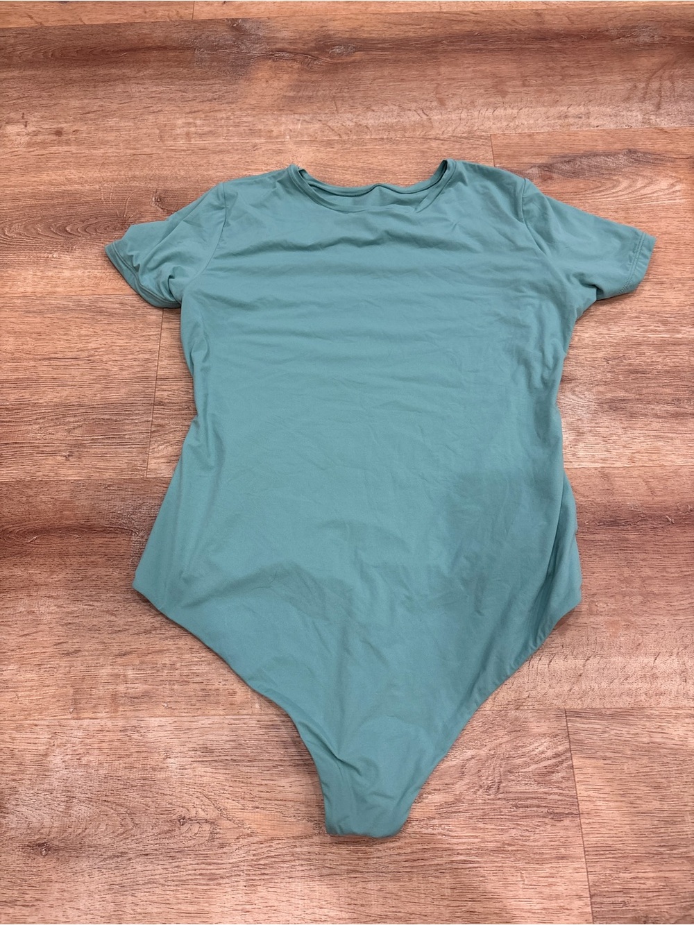 Auden Short Sleeve Bodysuit in Sage Green
